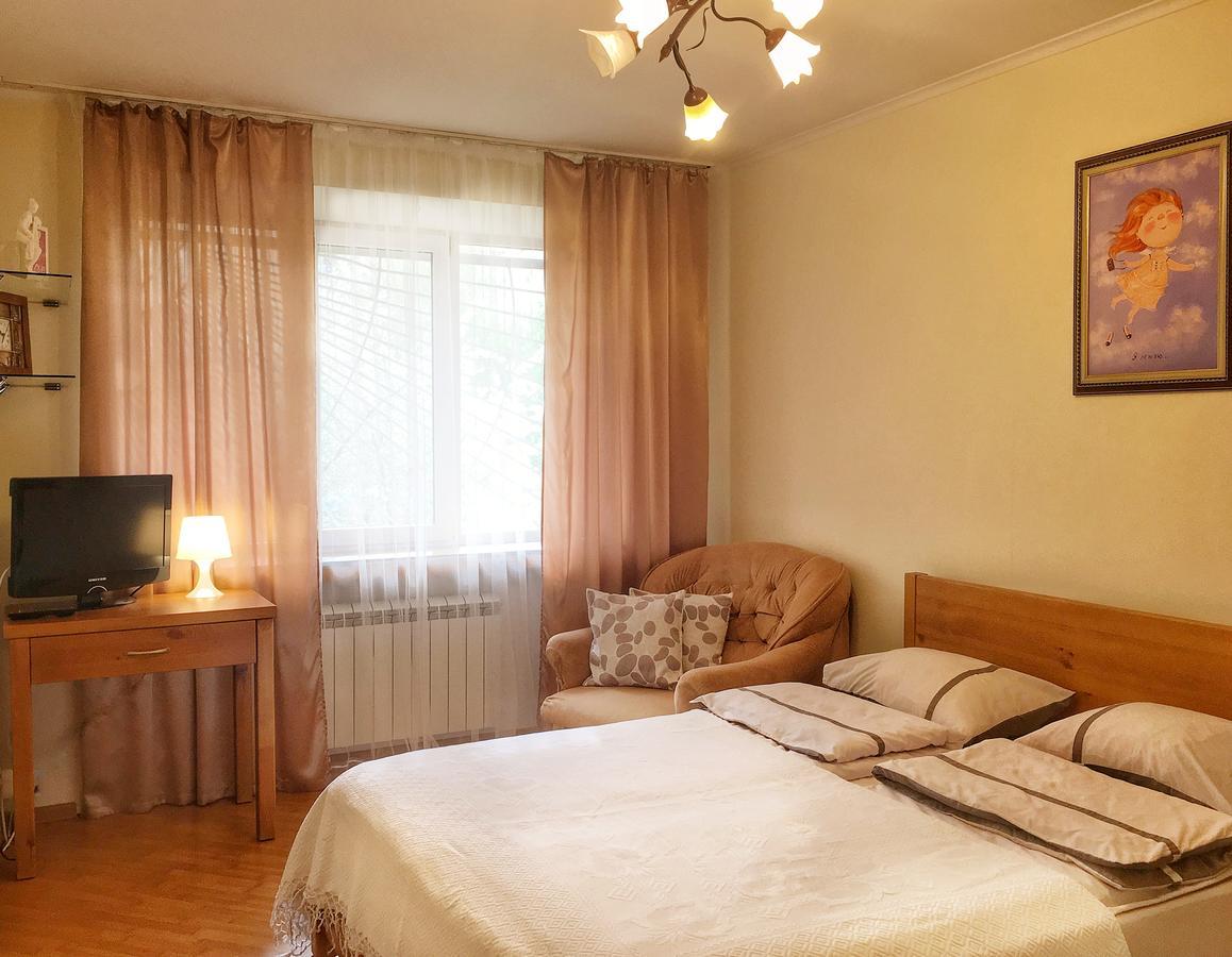 Apartments In The Center Камианец-Подилский Екстериор снимка